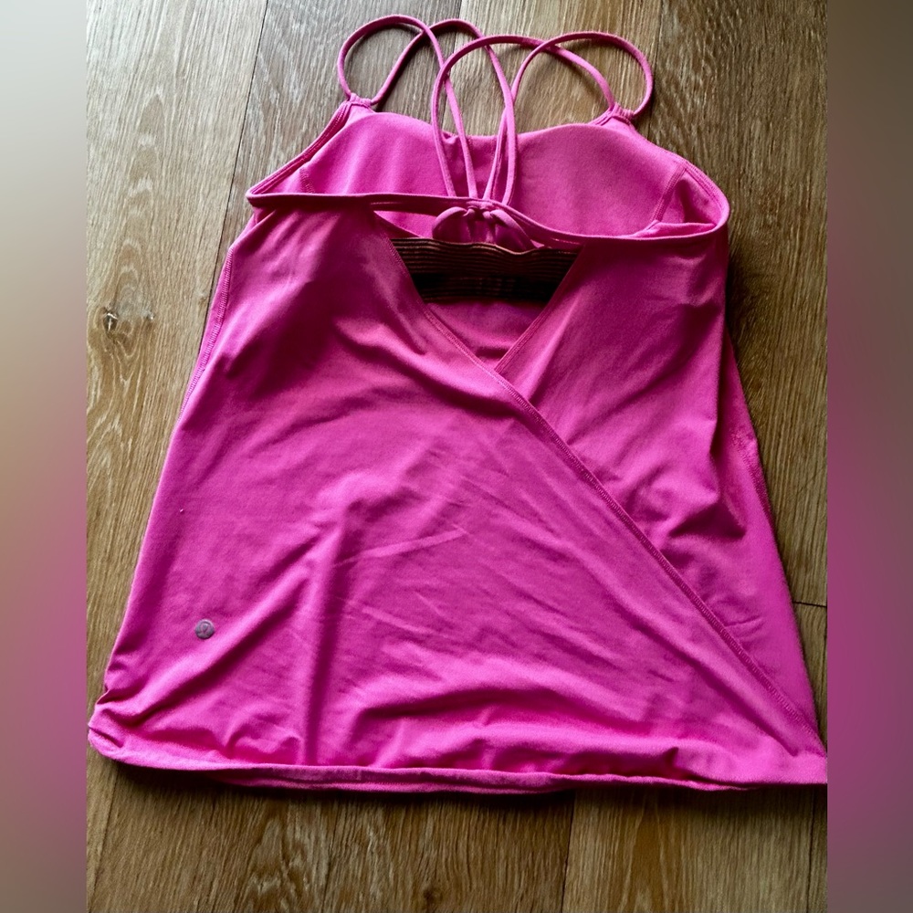Lululemon top once used sz 4